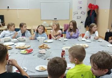 Nocka w szkole – „W świecie baśni, bajek i legend” KLASA IV